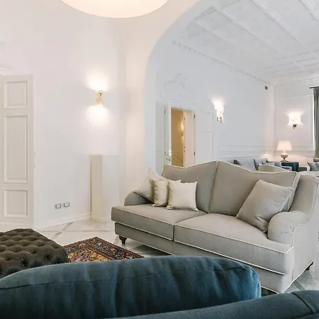Villa La Perla Bianca 10, Emma Empoli