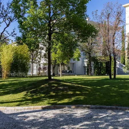 Villa La Perla Bianca 10, Emma Empoli